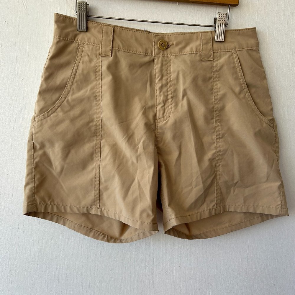 Amazon Khaki Quick Dry Shorts Womens Medium Pockets No Tags Minimalist Gorpcore